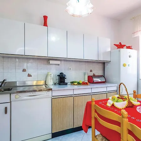 2 Bedroom In Viskovo