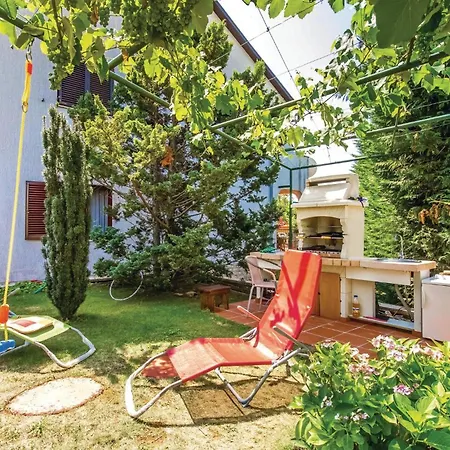 2 Bedroom In *