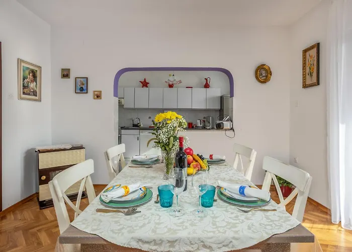 2 Bedroom In Viskovo